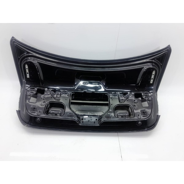 Tampa Traseira Jetta 2011/2016 Preto