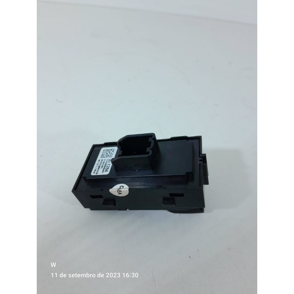 Botao Vidro Tracker 2020 2021 2022 2024 26211284