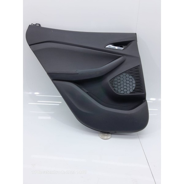 Forro Porta Tracker Premier Traseira Esq 2020 2021 2022 2024