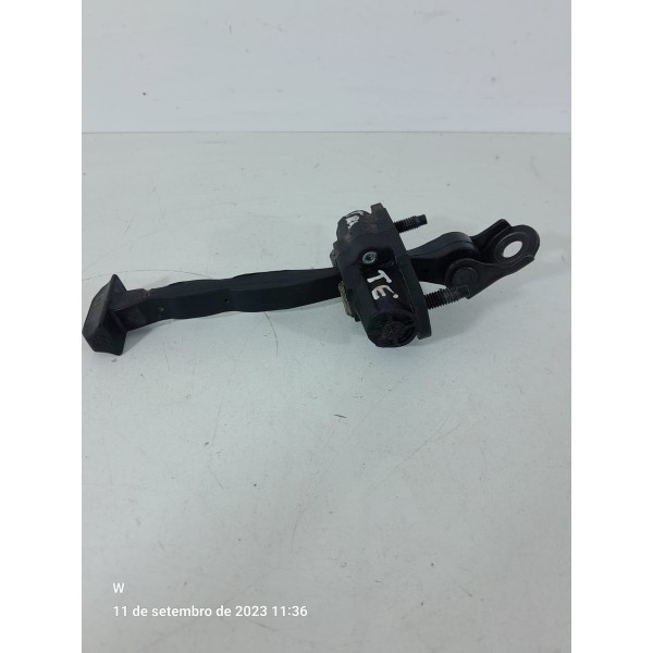 Limitador Porta Tracker 2021 A 2023 Traseira /32107