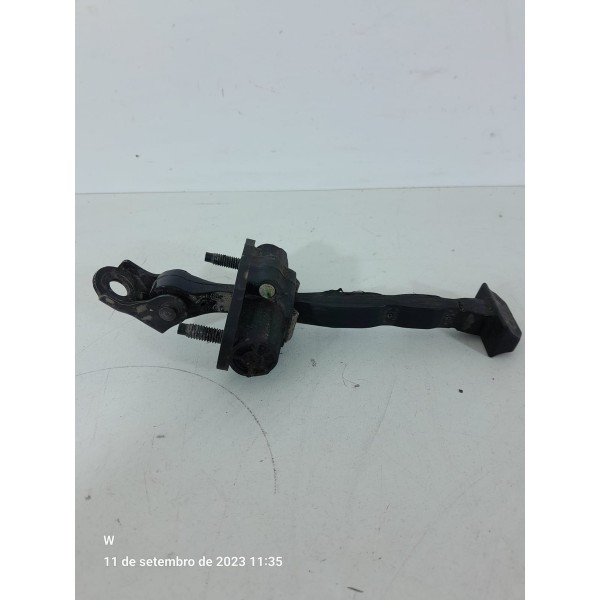 Limitador Porta Tracker Traseira 2020 2021 2022 2023 2024