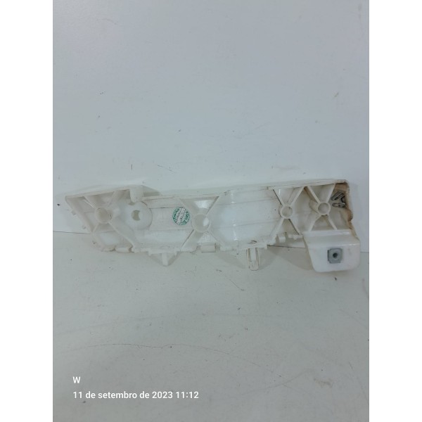 Guia Parachoque Tracker 2021 A 2023 Diant Dir 26227736 32100