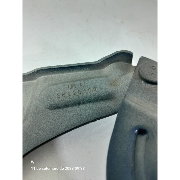 Dobradiça Braco Capo Tracker 2021 2022 2024 Dir Orig /32080
