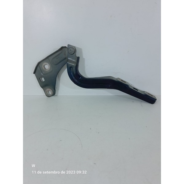 Dobradiça Braco Capo Tracker 2021 2022 2024 Dir Orig /32080