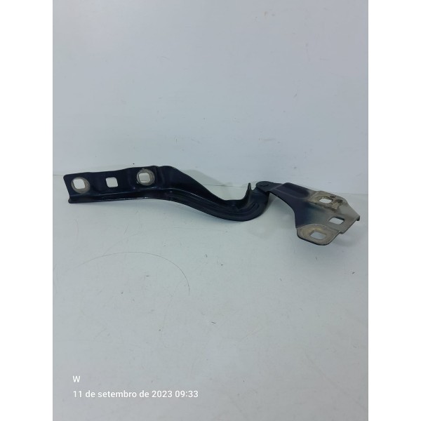 Dobradiça Braco Capo Tracker 2021 2022 2024 Dir Orig /32080