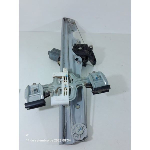 Maquina Vidro Tracker 2021 2022 2023 Diant Esquerda /31988