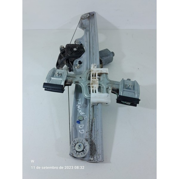 Maquina Vidro Tracker 2021 2022 2023 Diant Direita /31987