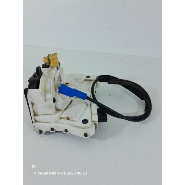 Fechadura Porta Onix Tracker Dianteira Es 2020/2024 26317126