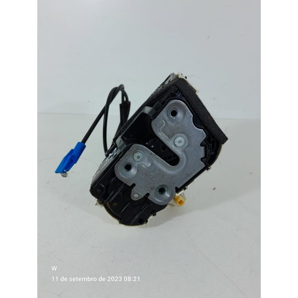 Fechadura Porta Tracker Onix Dianteira Di 2020/2024 26317125