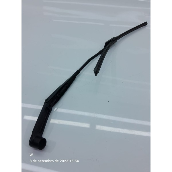 Braco Limpador Tracker Esquerdo 2020 2021 2022 2023 2024 Esquerdo