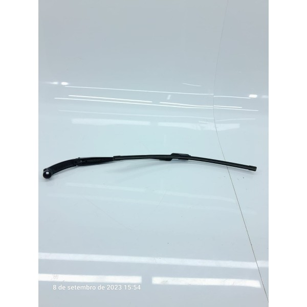 Braco Limpador Tracker Esquerdo 2020 2021 2022 2023 2024 Esquerdo