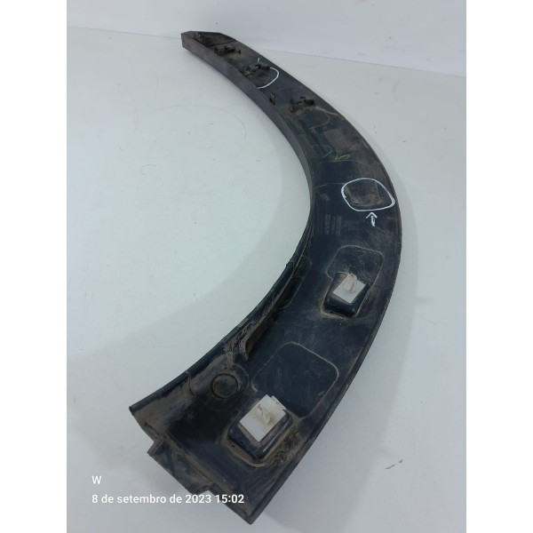 Moldura Lateral Tracker Traseira Dire 2020/2024 Det 26275876
