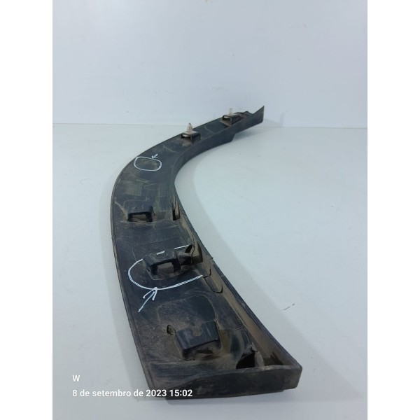Moldura Lateral Tracker Traseira Dire 2020/2024 Det 26275876