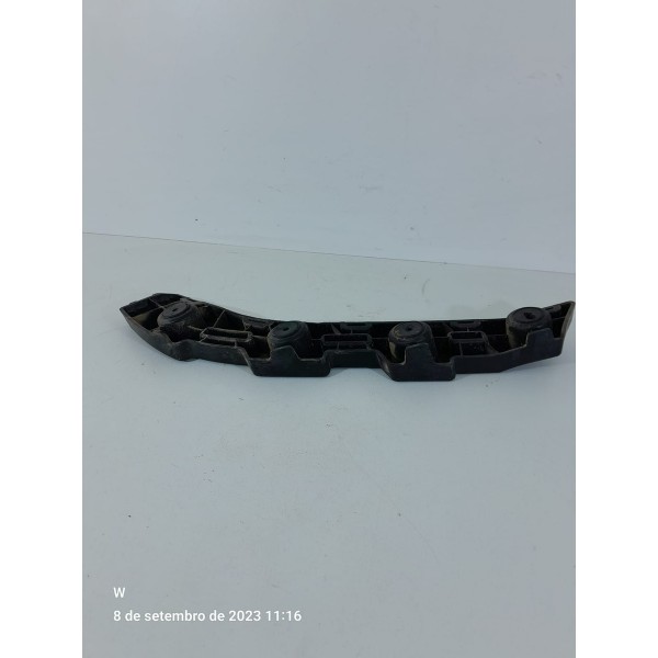 Guia Parachoque Tracker Traseiro Esquerdo 2020/2024 26279908