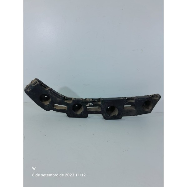 Guia Parachoque Tracker Traseiro Direito 2020/2024 26279909