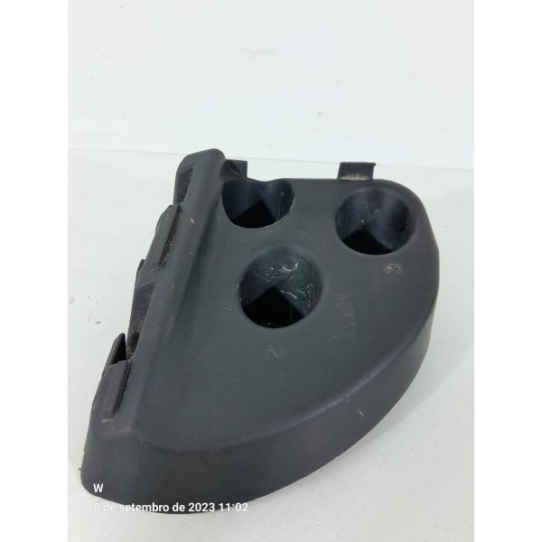 Guia Parachoque Tracker Traeiro Esquerdo 2020/2024  26279904