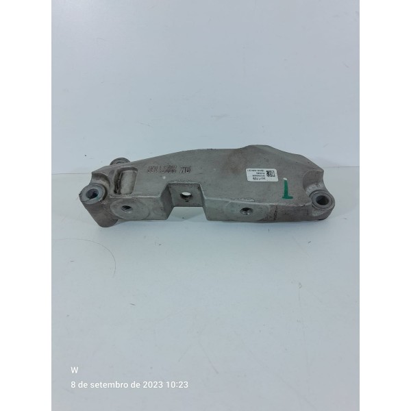 Suporte Motor Tracker 2020 2021 2022 2023 2024 26271109