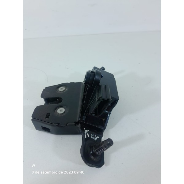 Fechadura Tampa Traseira Onix T Tracker T 2020/2024 26272897