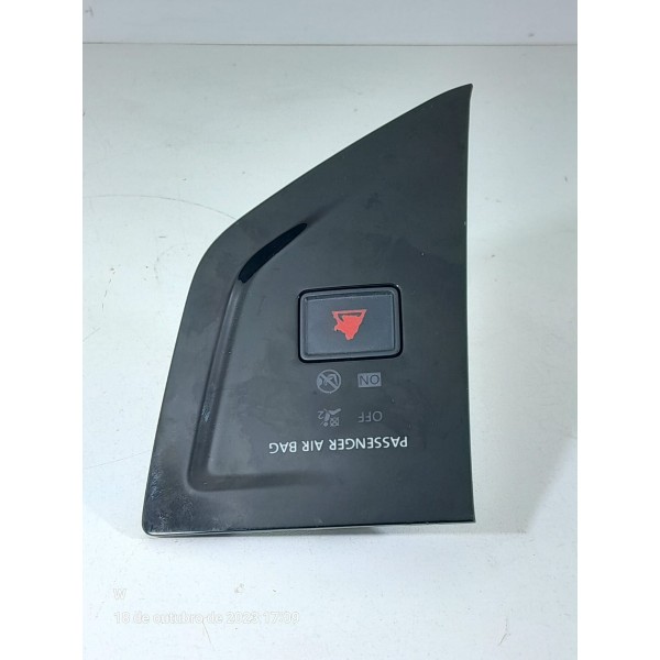 Botao Pisca Alerta Polo 2018/2024 2g1919234