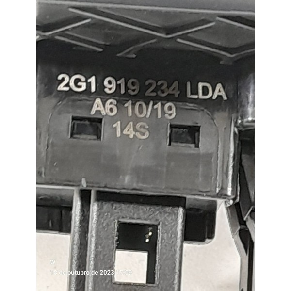 Botao Pisca Alerta Polo 2018/2024 2g1919234