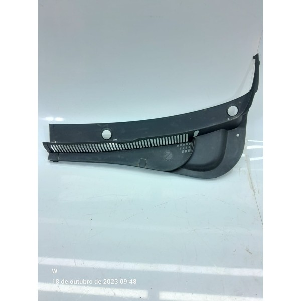 Grade Parabrisa Polo Esquerdo 2018/2024 6ea819403b