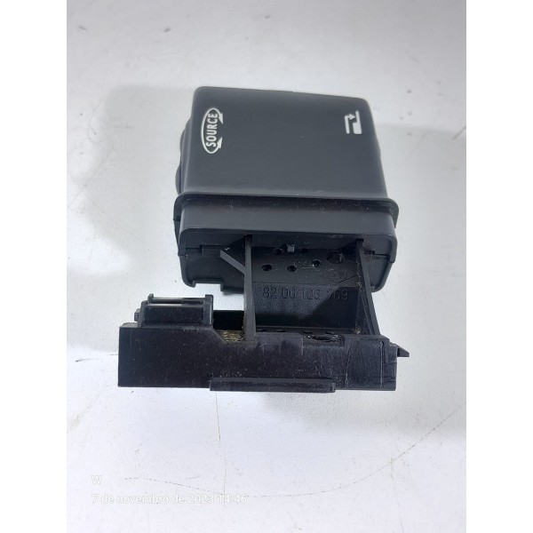 Comando Som Volante Megane 2005/2014  8200103769