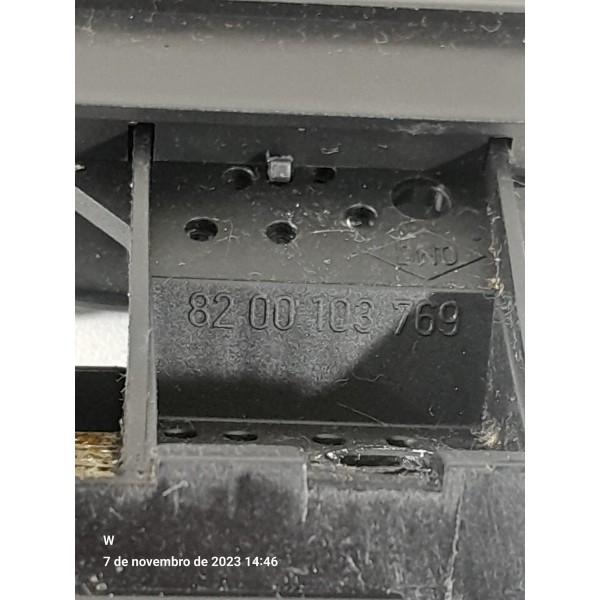 Comando Som Volante Megane 2005/2014  8200103769