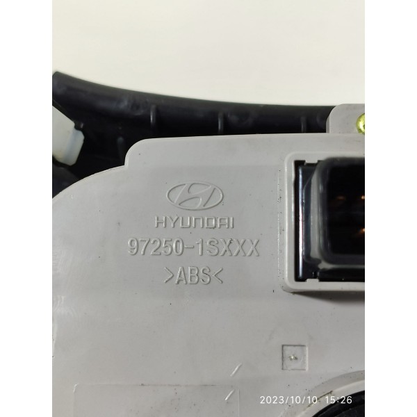 Comando Ar Condicionado Hb20 2012/2019 9725015xxx