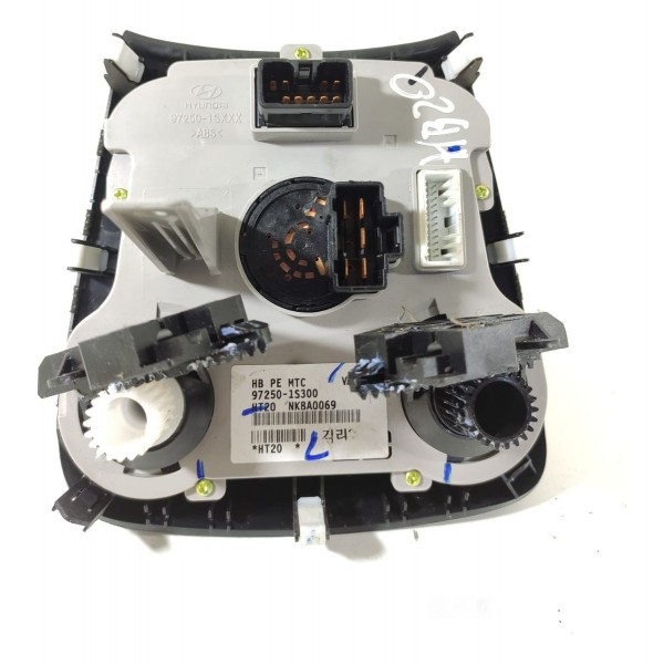 Comando Ar Condicionado Hb20 2012/2019 9725015xxx