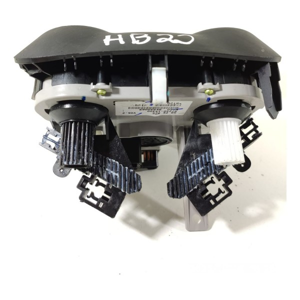 Comando Ar Condicionado Hb20 2012/2019 9725015xxx