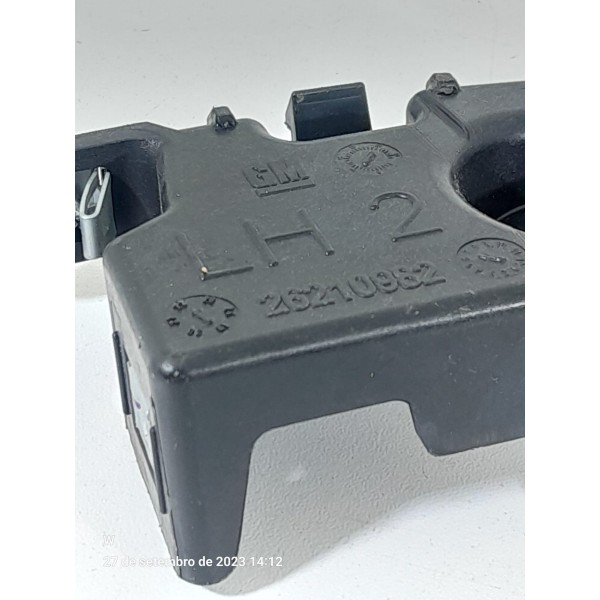 Guia Parachoque Onix Hatch Trasei Esq 2020/2024 Det 26210982