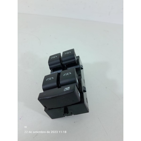 Botao Vidro Onix Tracker Dianteiro Esq 2020/2025 26211281