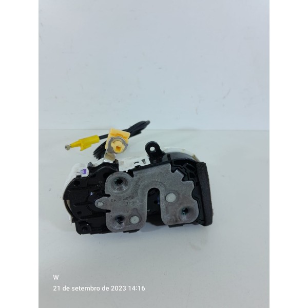 Fechadura Porta Onix Dianteira Esquerda 2020/2025 26317126