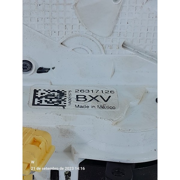 Fechadura Porta Onix Dianteira Esquerda 2020/2025 26317126