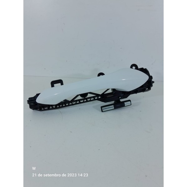 Macaneta Externa Onix Dianteira Direita 2020/2025 Branco Dianteira