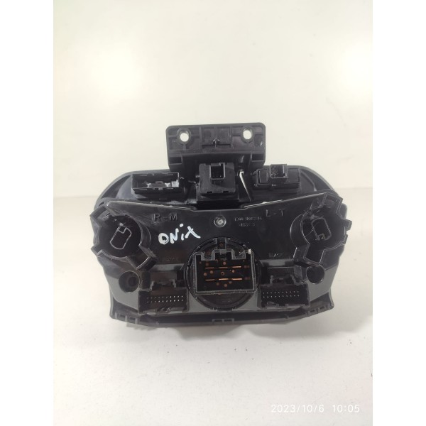 Comando Ar Condicionado Onix Prisma 2015/2019 52108785