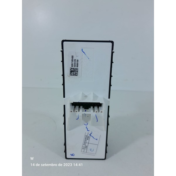 Botao Vidro Creta Dianteira Esquerda 2022/2025 93571bx400