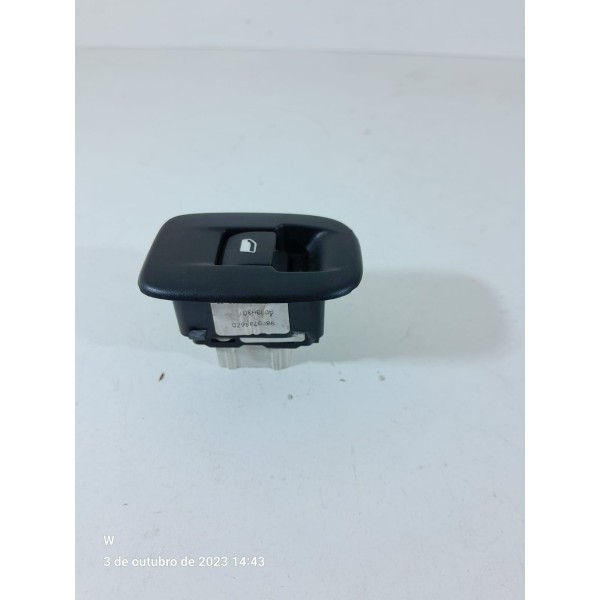 Botao Vidro Peugeot 2008 208 Traseiro 2020/2024 98007446