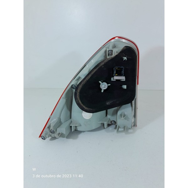 Lanterna Peugeot 2008 Tampa Traseira Dire 2018/24 9808127580