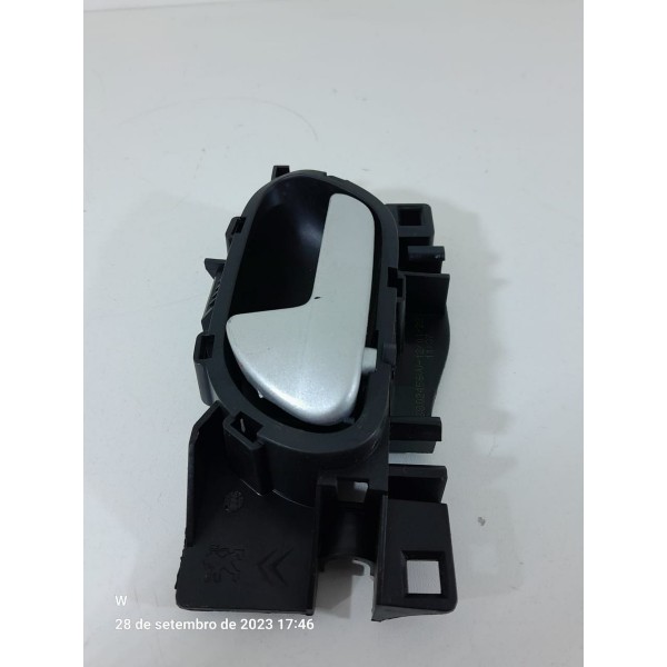 Macaneta Porta Peugeot 2008 Traseira Esq 2016 A 2024