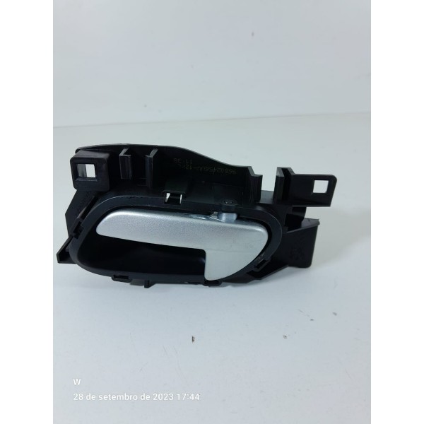 Macaneta Porta Peugeot 2008 Dianteira Esquerda 2016 A 2024 Dianteira