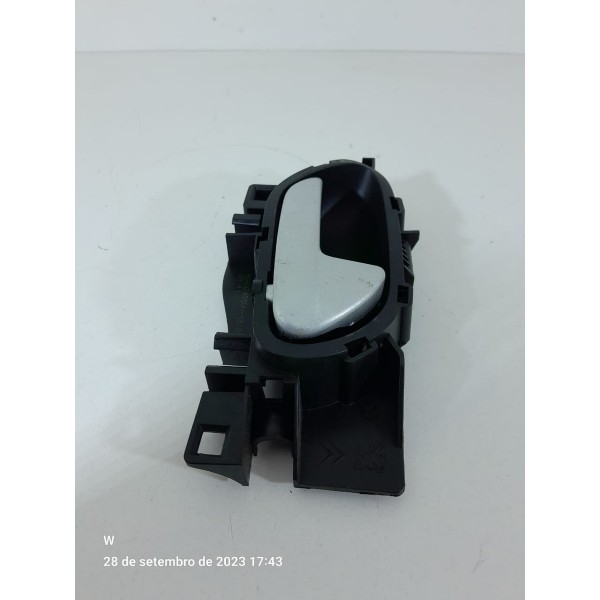 Macaneta Porta Peugeot 2008 Dianteira Direita 2016 A 2024