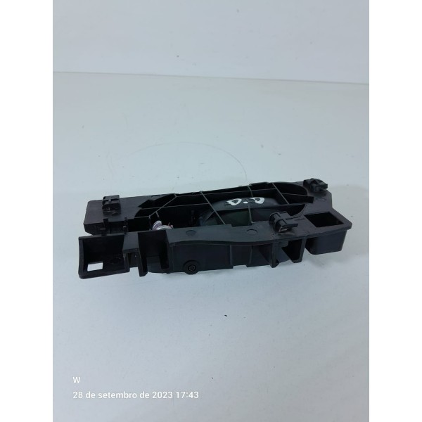 Macaneta Porta Peugeot 2008 Dianteira Direita 2016 A 2024