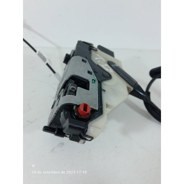 Fechadura Porta Peugeot 2008 Traseira Direita 2016 A 2024