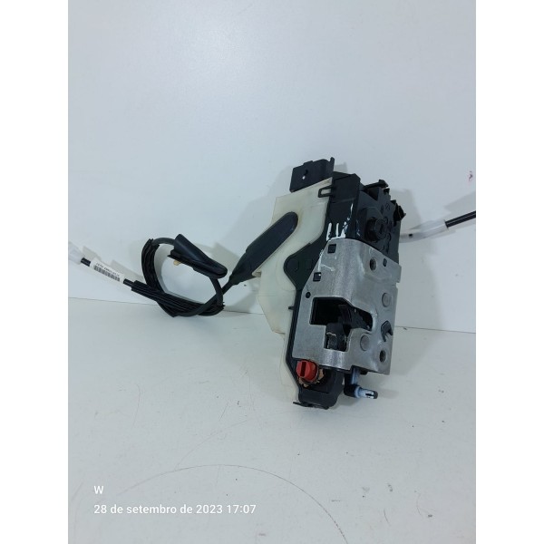 Fechadura Porta Peugeot 2008 Traseira Esq 2018/2024 40737230