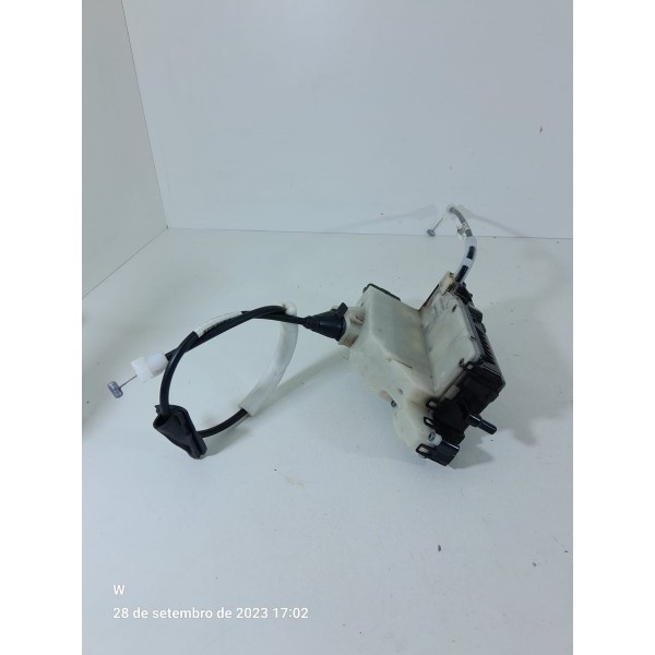 Fechadura Porta Peugeot 2008 Dianteira Di 2018/2024 40647230