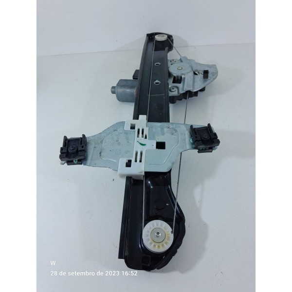 Maquina Vidro Peugeot 2008 Dianteira Es 2018/2024 9828819180