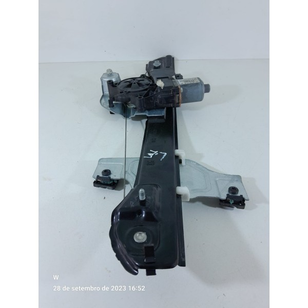 Maquina Vidro Peugeot 2008 Dianteira Es 2018/2024 9828819180