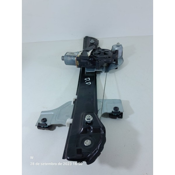 Maquina Vidro Peugeot 2008 Dianteira Di 2018/2024 9828819280