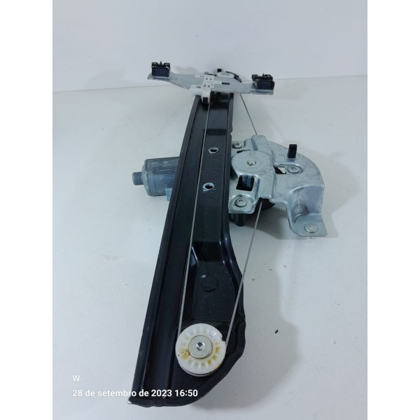 Maquina Vidro Peugeot 2008 Dianteira Di 2018/2024 9828819280